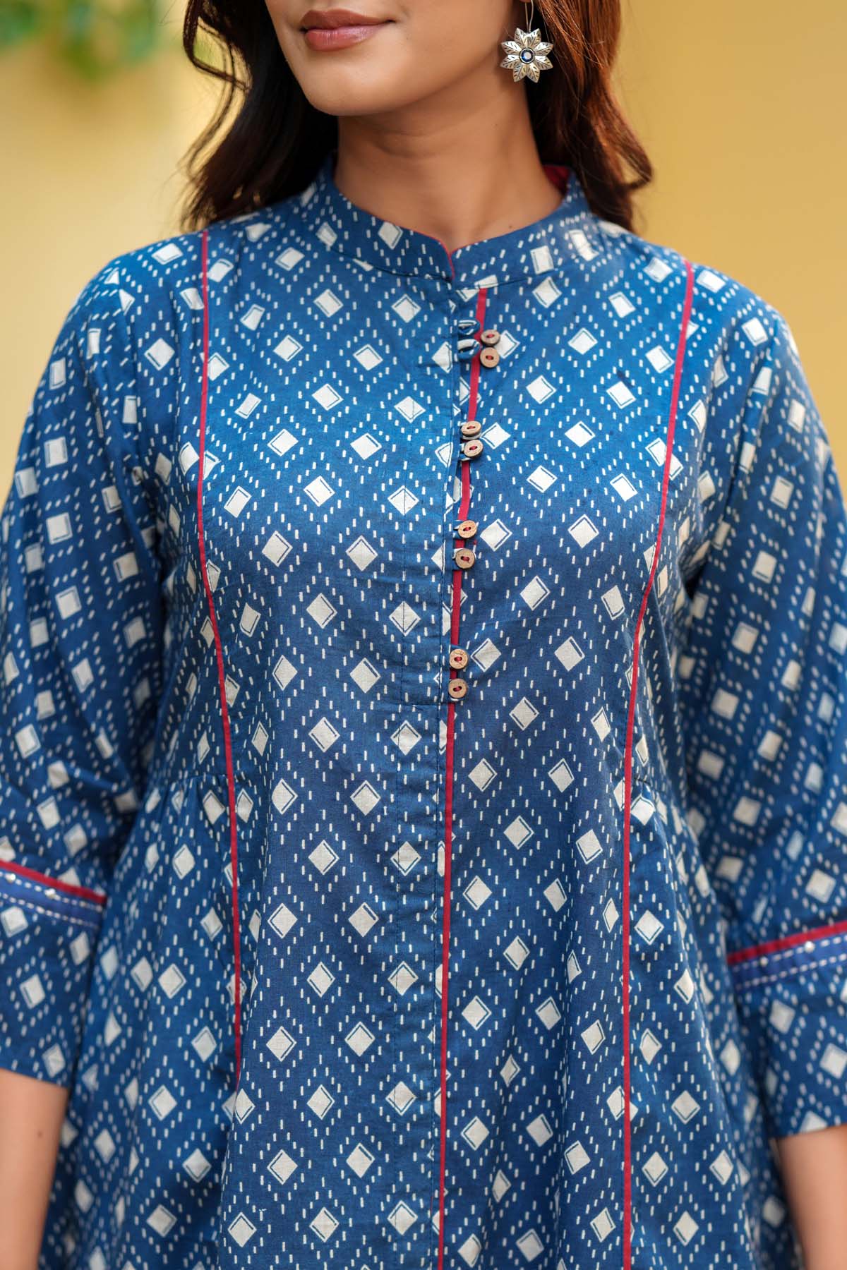 Indigo Blue Kalidaar Kurta In Cotton Fabric