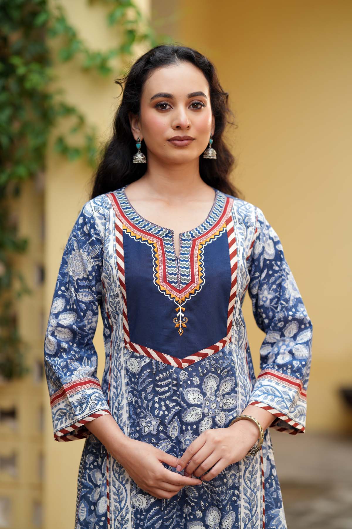 Blue Straight Fit Kurta In Handblock Cotton
