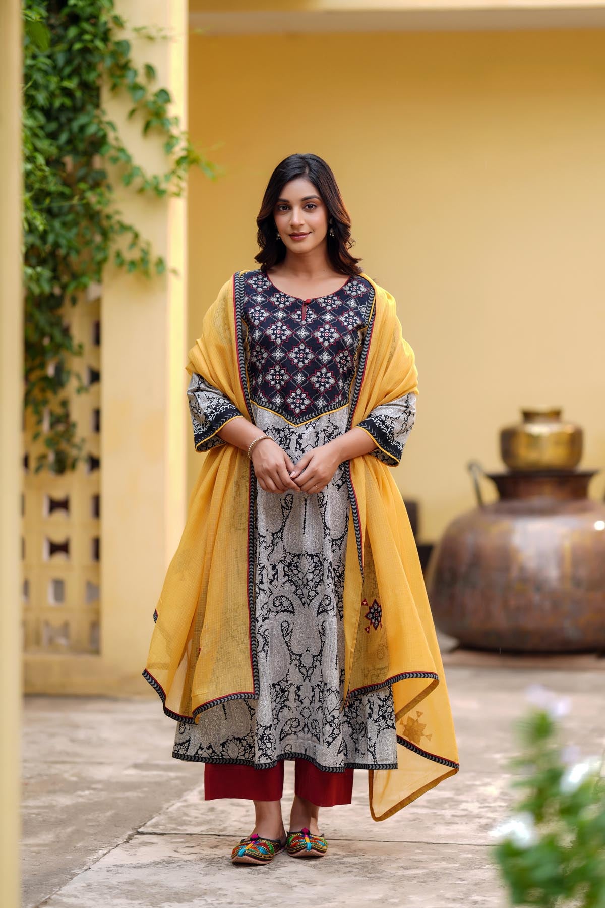 White and Black A-Line Kurta in Cotton Fabric