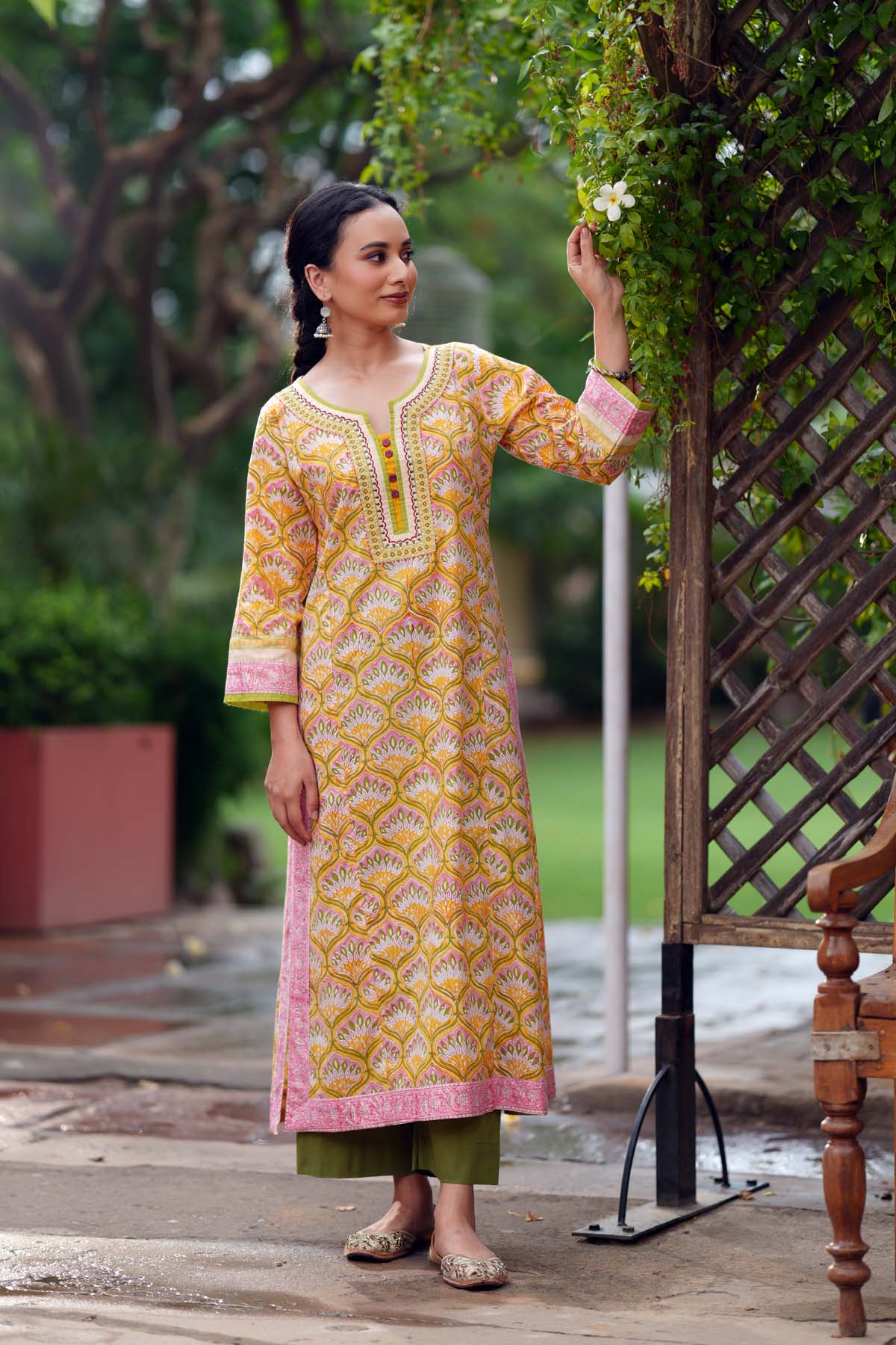 Mustard Yellow Straight Fit kurta In Handblock Cotton