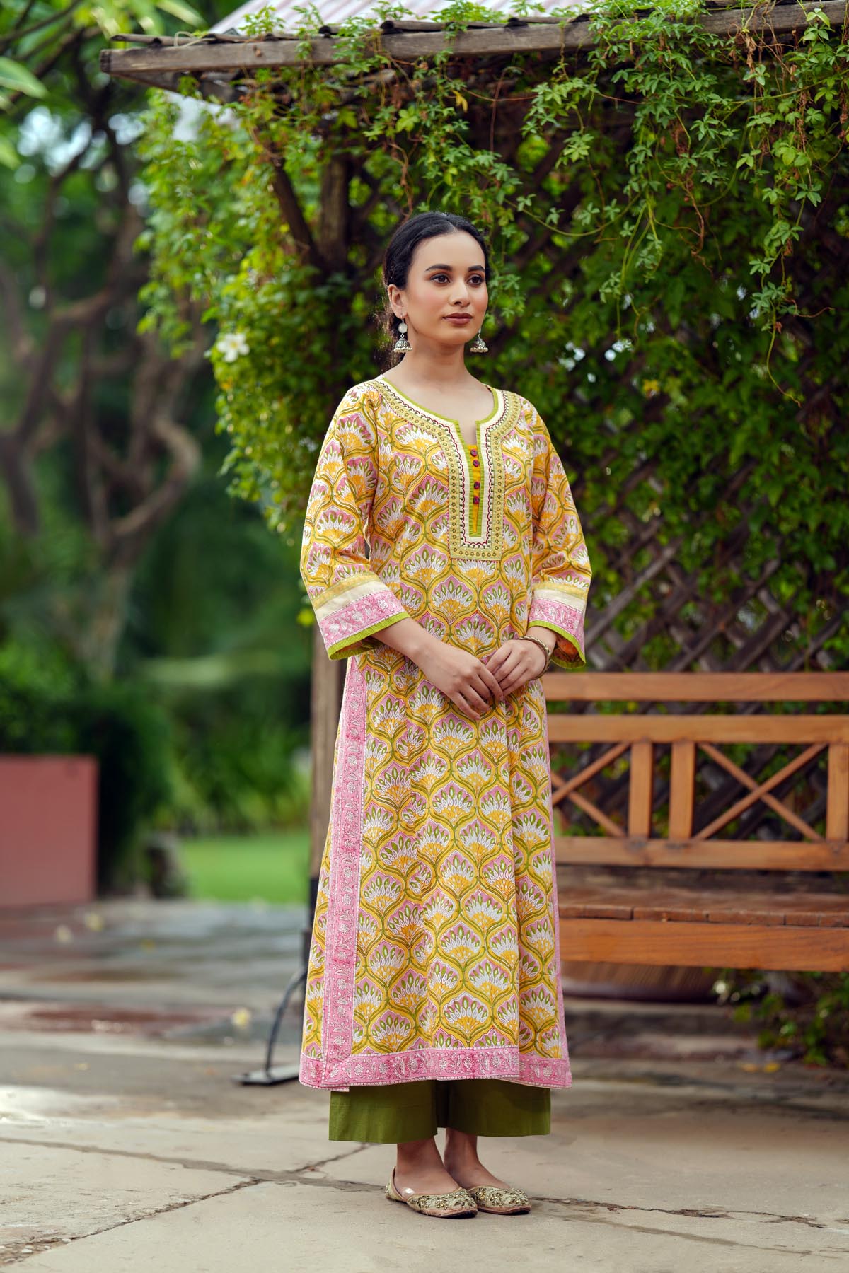 Mustard Yellow Straight Fit kurta In Handblock Cotton