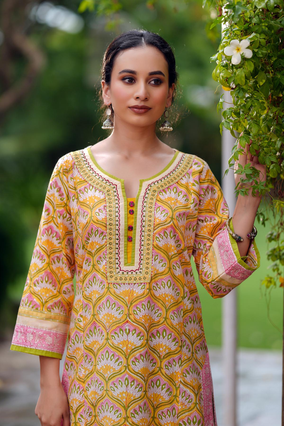 Mustard Yellow Straight Fit kurta In Handblock Cotton