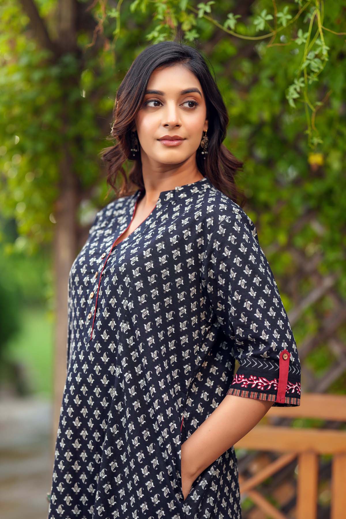 Black Short Length Loose Fit Cotton Kurta
