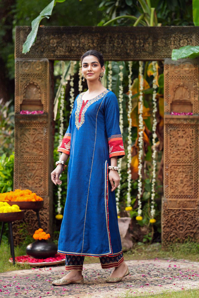 Navy Blue A-Line Kurta In Handloom Cotton