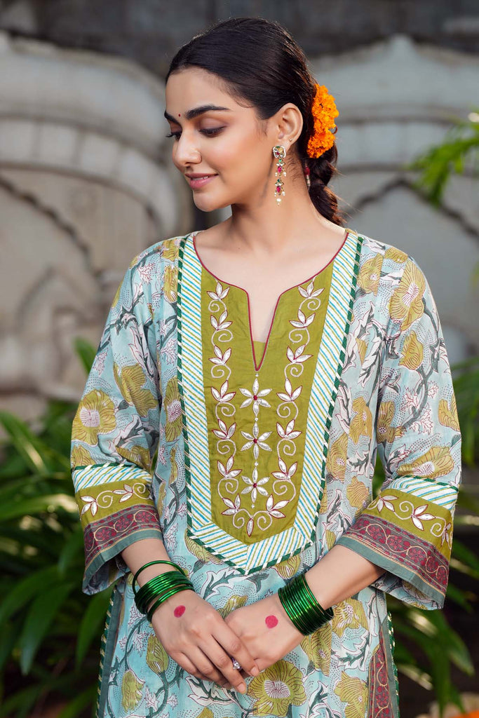 Aqua Blue Straight Fit Kurta In Handblock Cotton