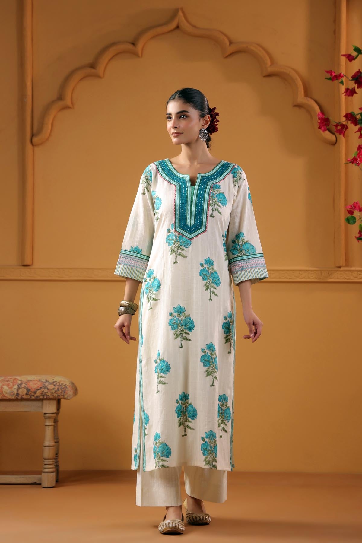 Off-White Straight Fit Cotton Kurta