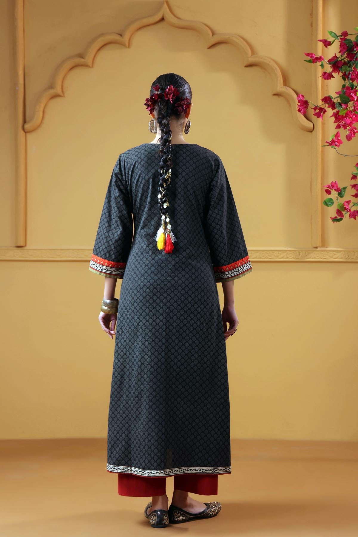 Black Straight Fit Cotton Kurta