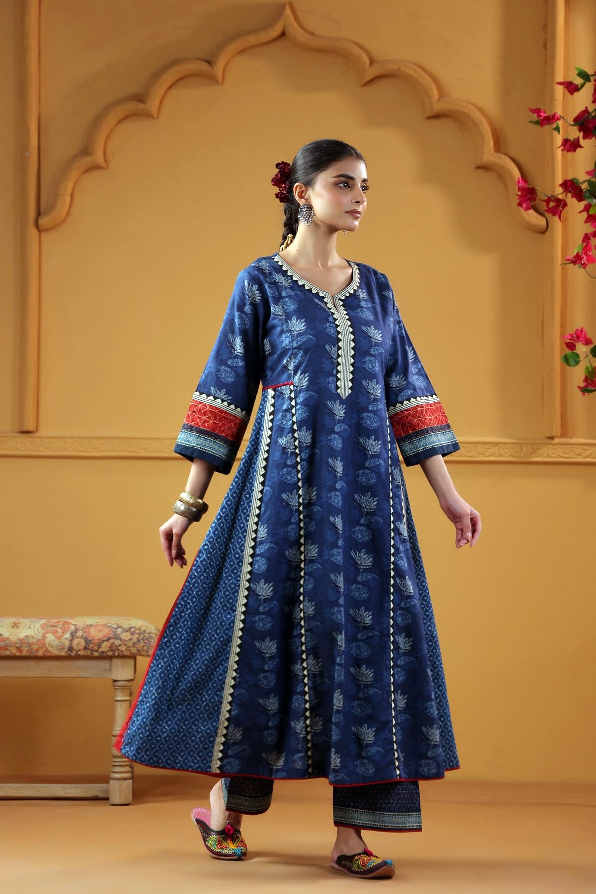 Navy Blue Kalidaar Kurta