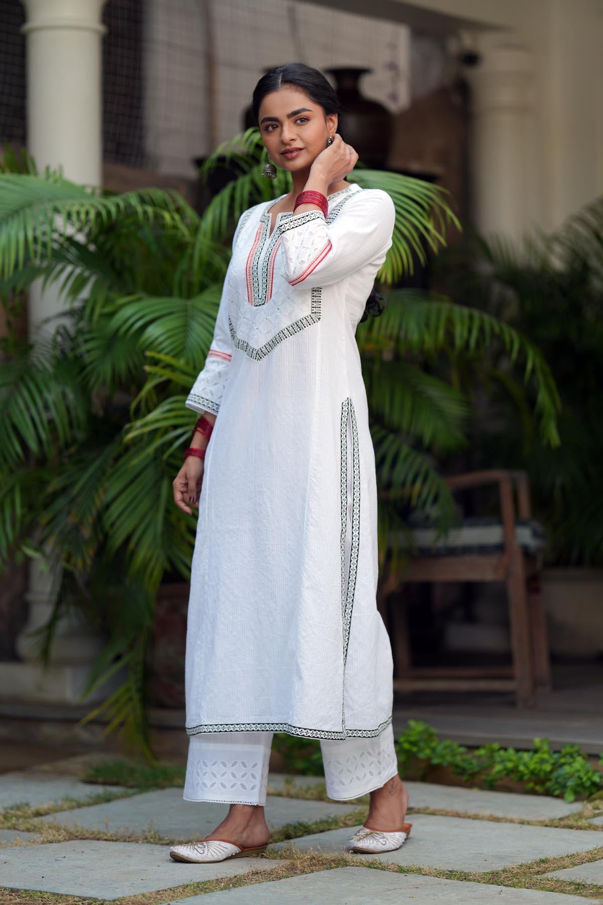 Straight Fit White Cotton Kantha Kurta