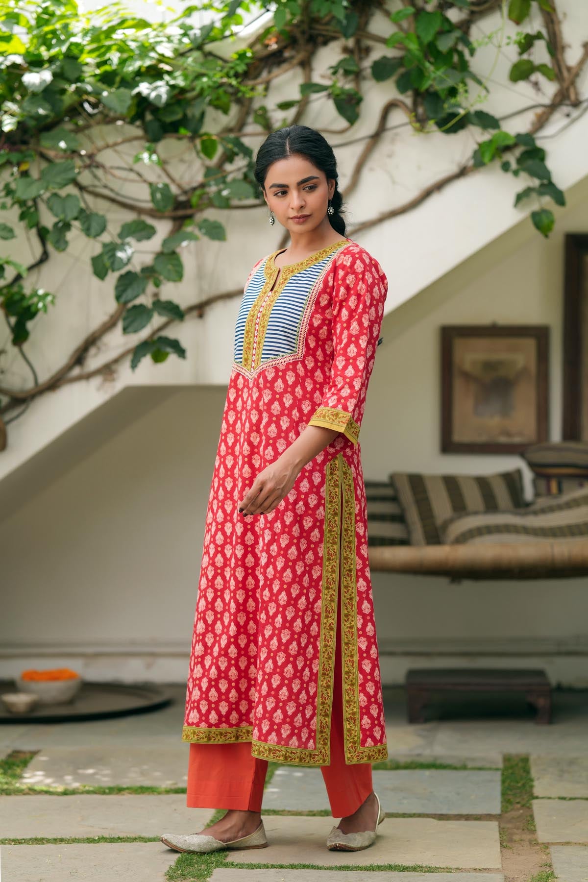 Red Straight Fit Kurta