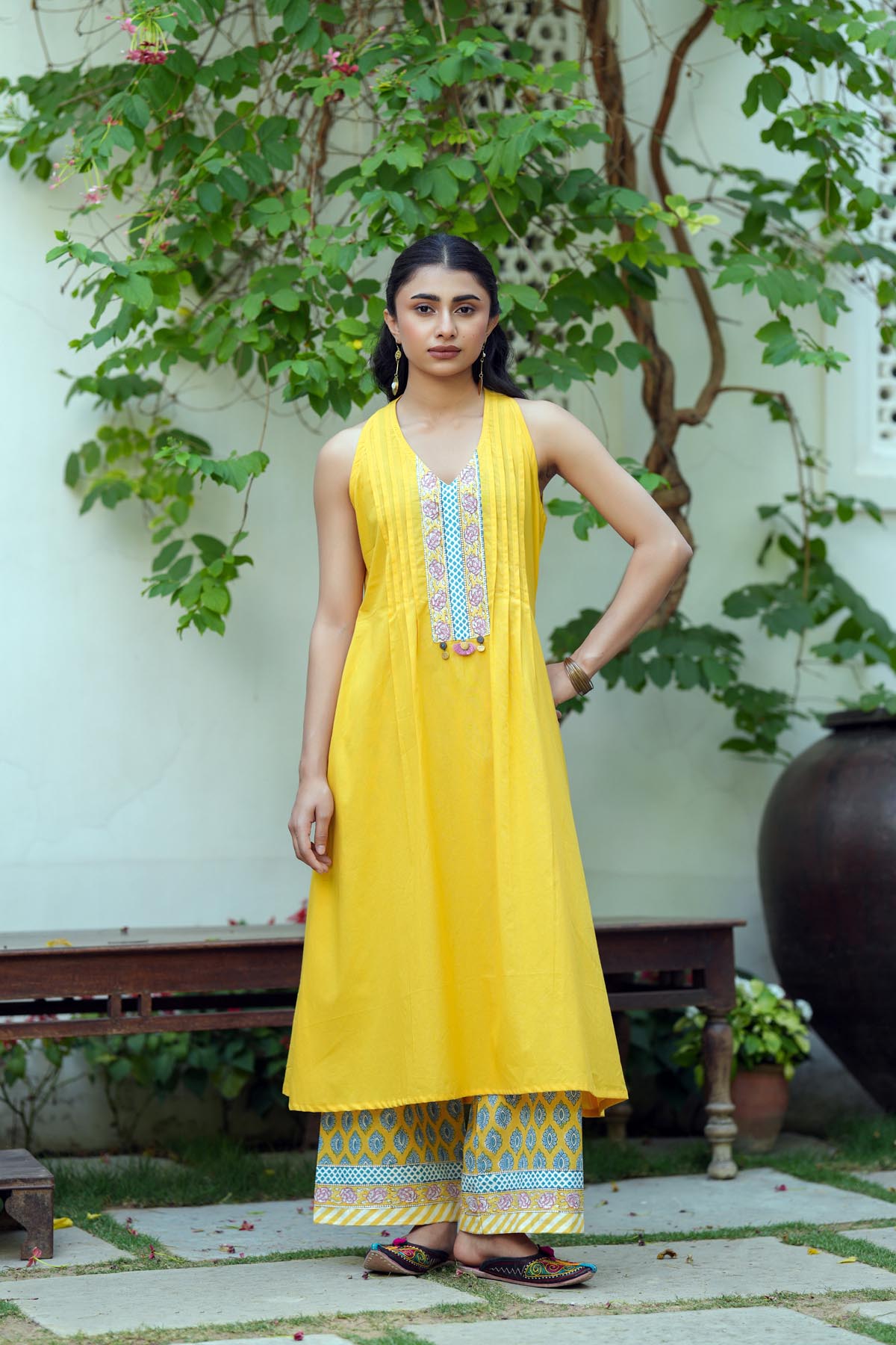 Yellow Sleeveless A-line Kurta
