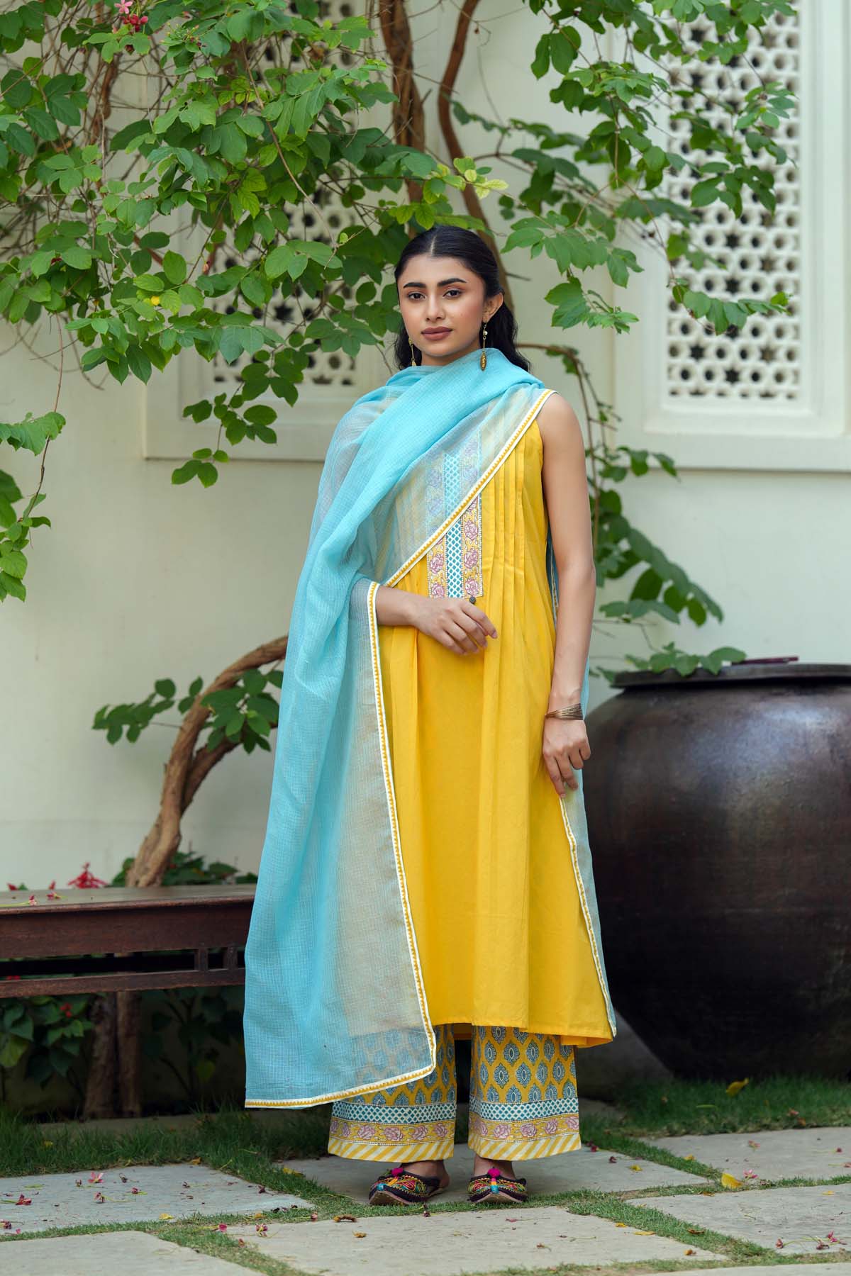 Yellow Sleeveless A-line Kurta