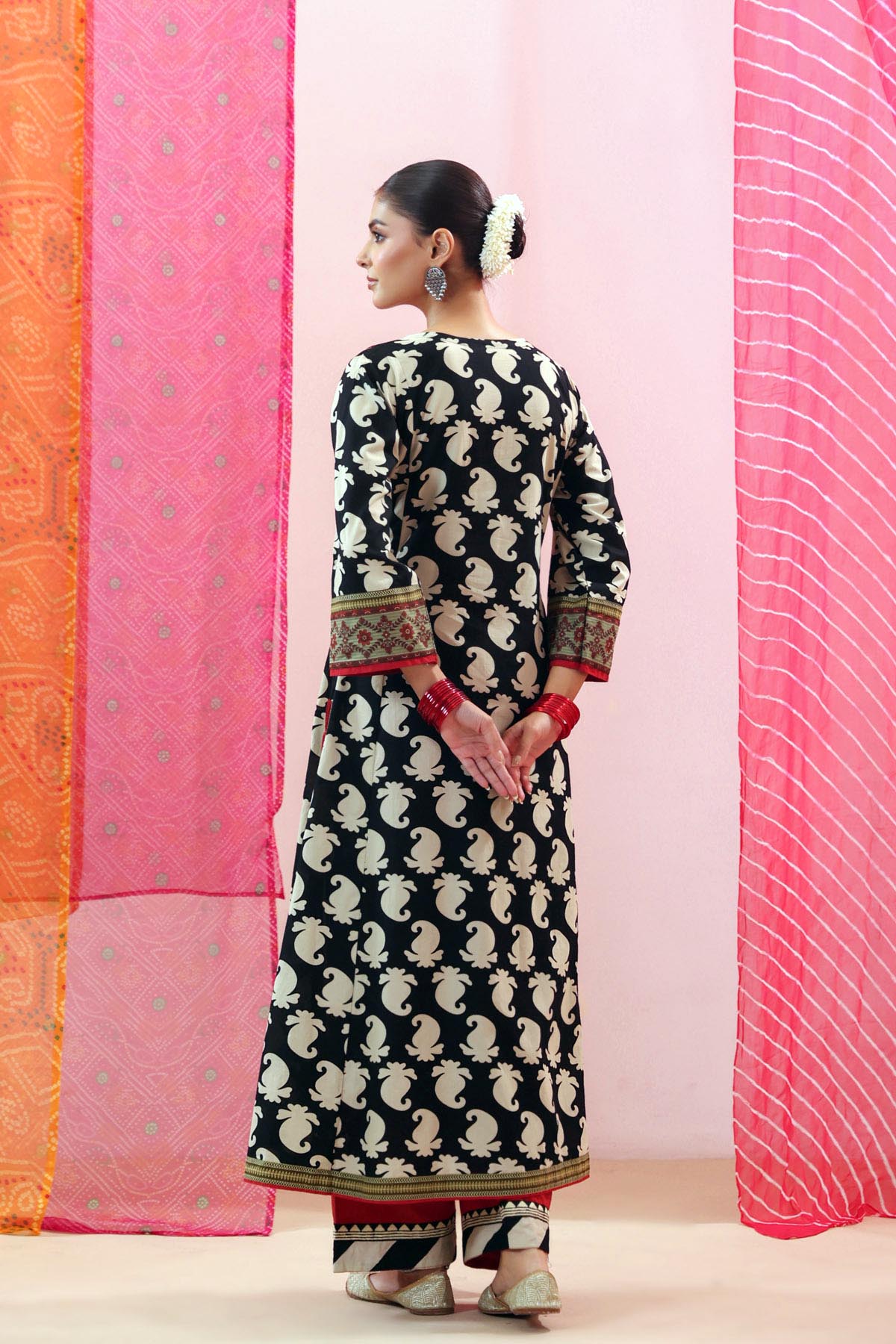 Black & Beige Paisley Print Cotton A-line Kurta