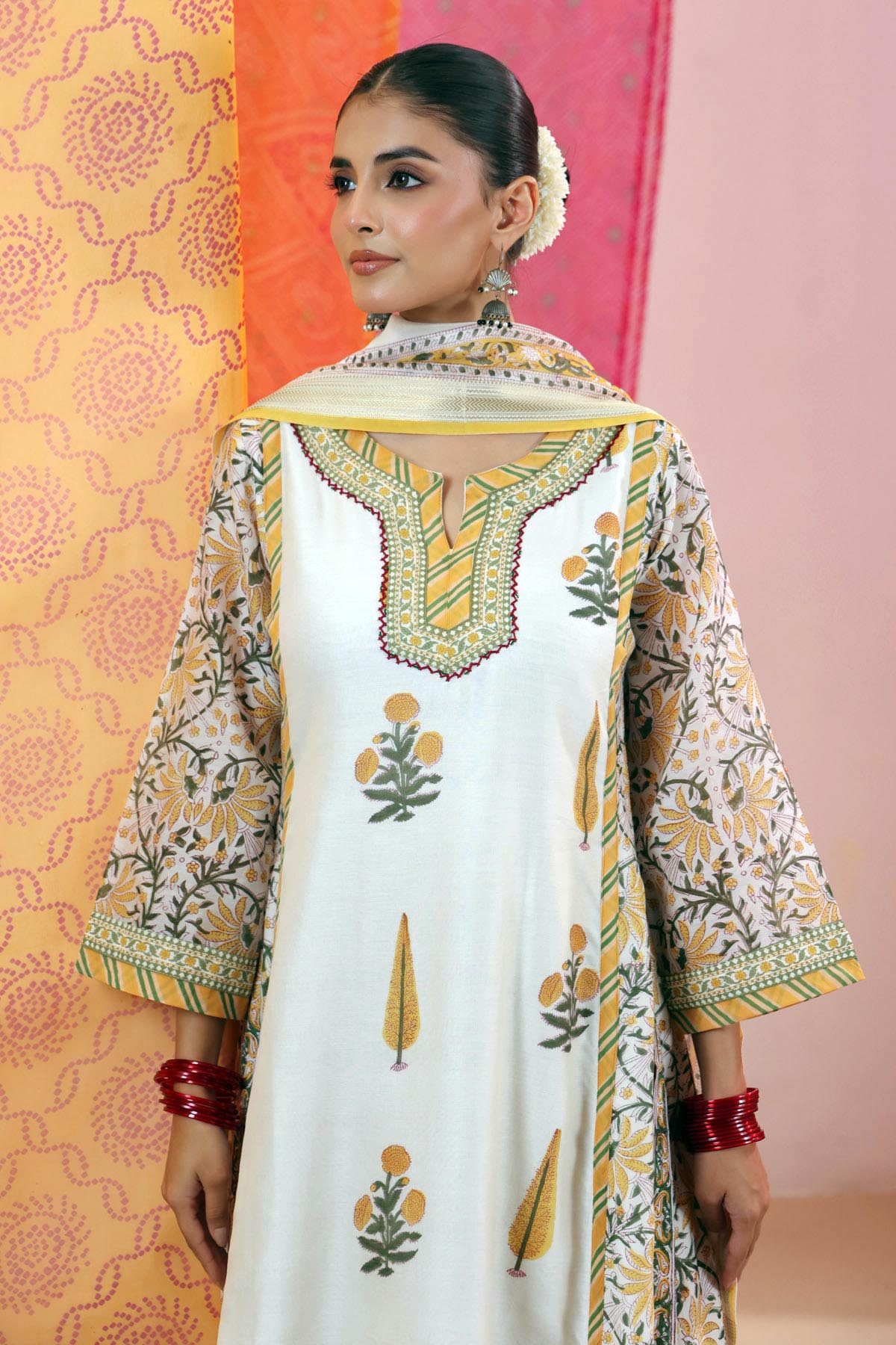 Off-White Handblock Print Chanderi Straight Kurta