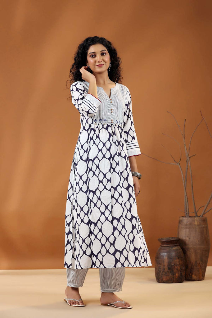 Navy Blue Color Maska Cotton Base Pant Style Salwar Suit wit