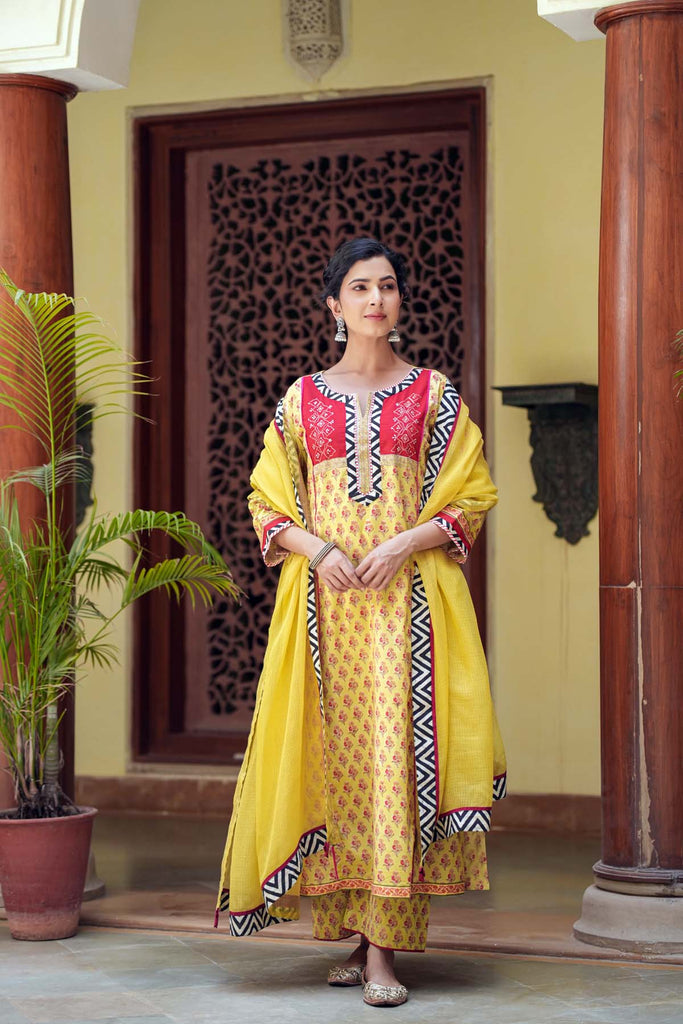 Mustard Yellow Straight Fit Kurta/Pant Set In Handblock Cotton