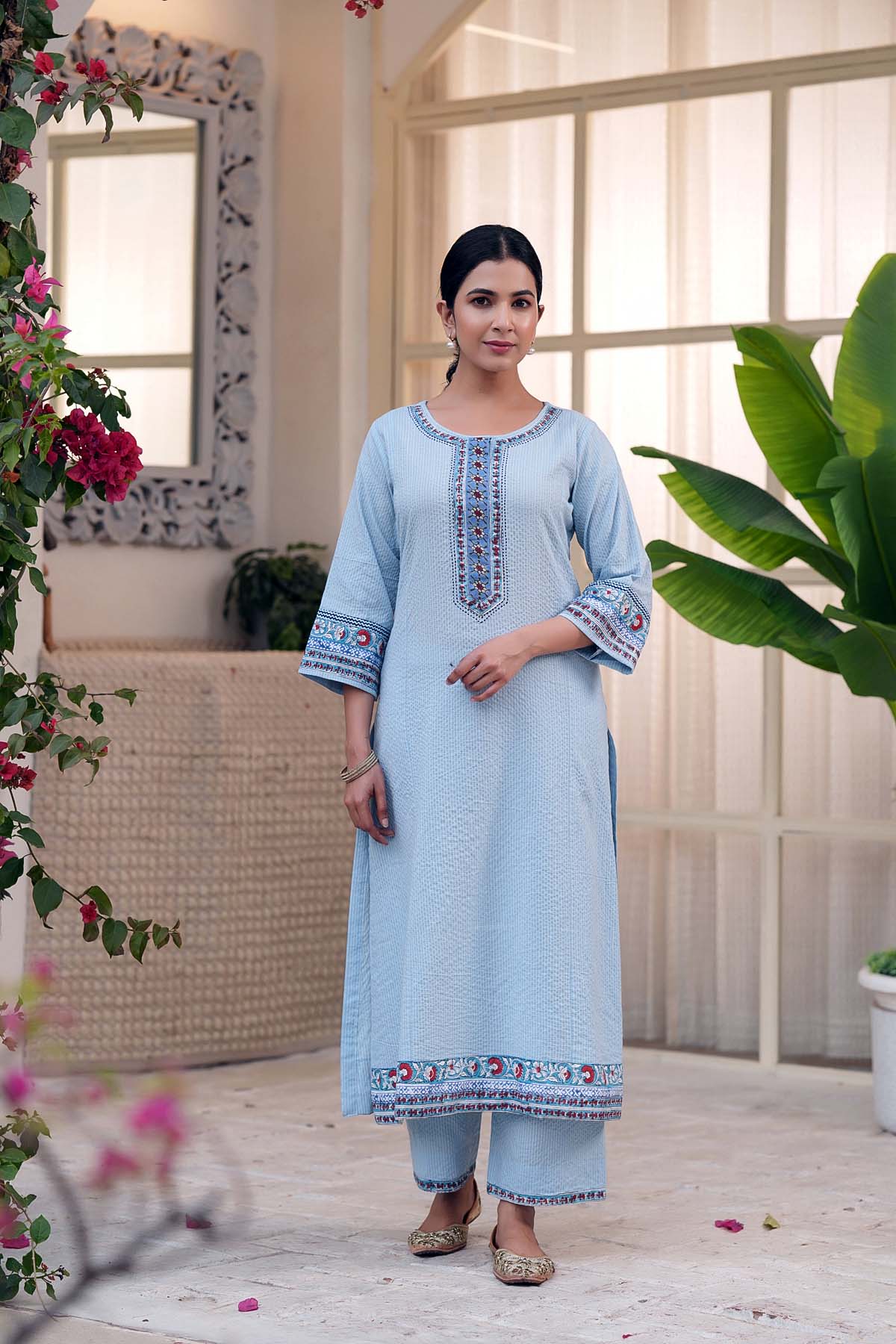 Light Blue Straight Fit Kurta/Pant Set In Kantha Cotton