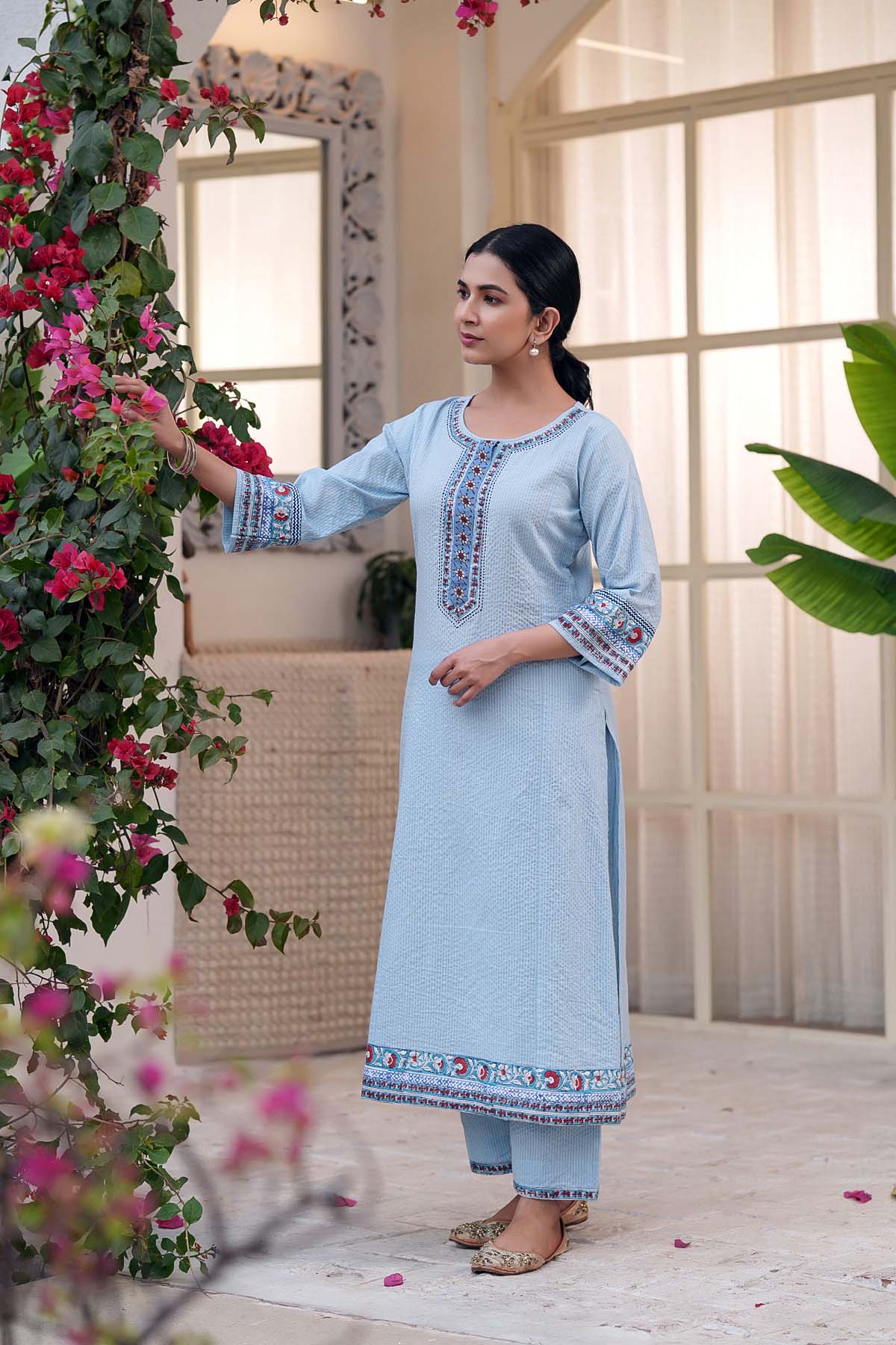 Light Blue Straight Fit Kurta/Pant Set In Kantha Cotton