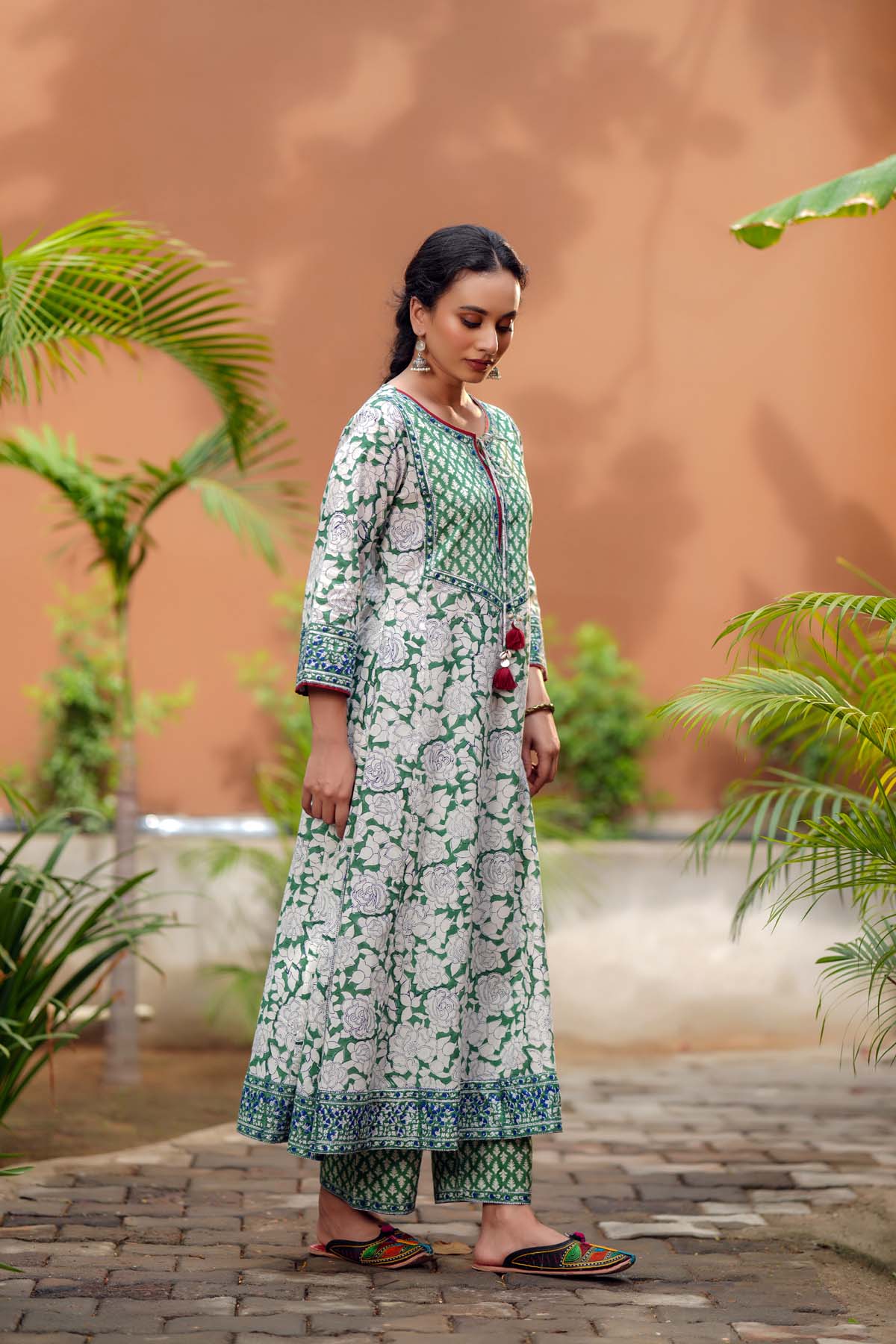 Light Green A-Line Kurta/Pant Set In Handblock Cotton