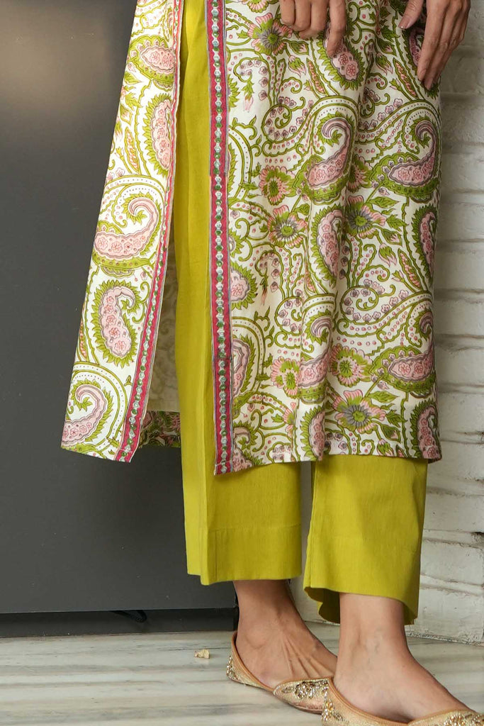 Cotton Straight Pants In Mehndi Green Color