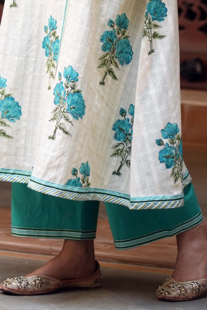 Cotton Straight Pants In Astringent Green Color