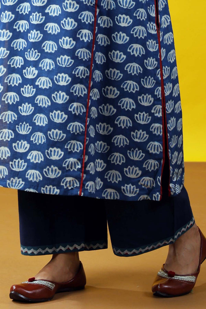 Dark Blue Straight fit Pant In Cotton