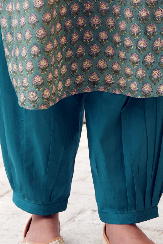 Cotton Salwar Style Pants In Darl Teal Blue Color