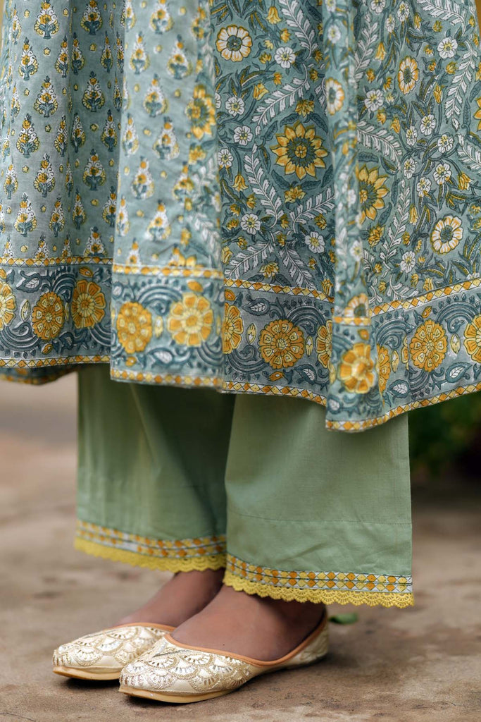 Light Olive Green Straight Pants In Cotton