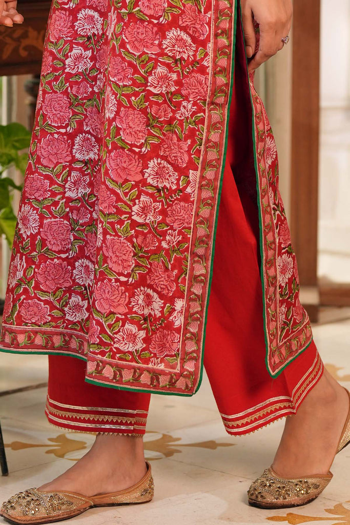Straight Fit Cotton Pant In Rani Color