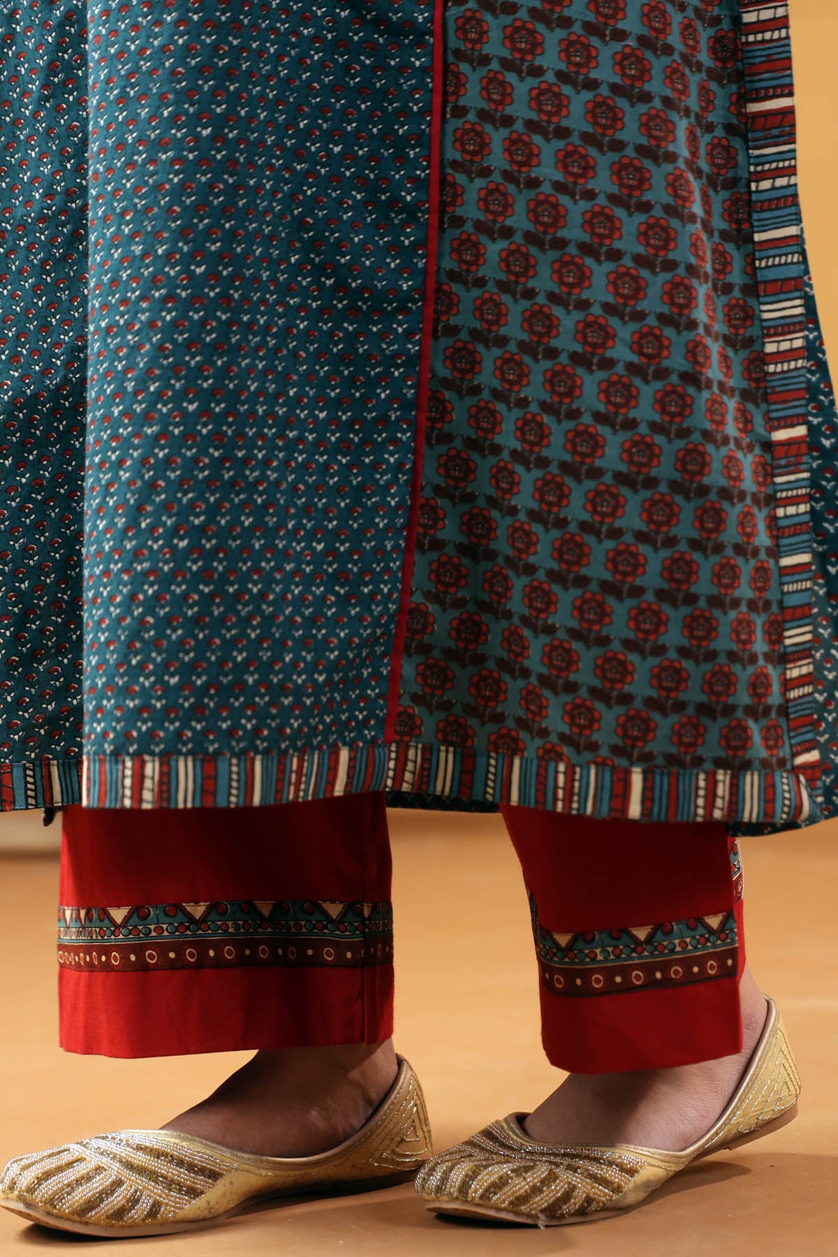Maroon Straight Fit Cotton Pant