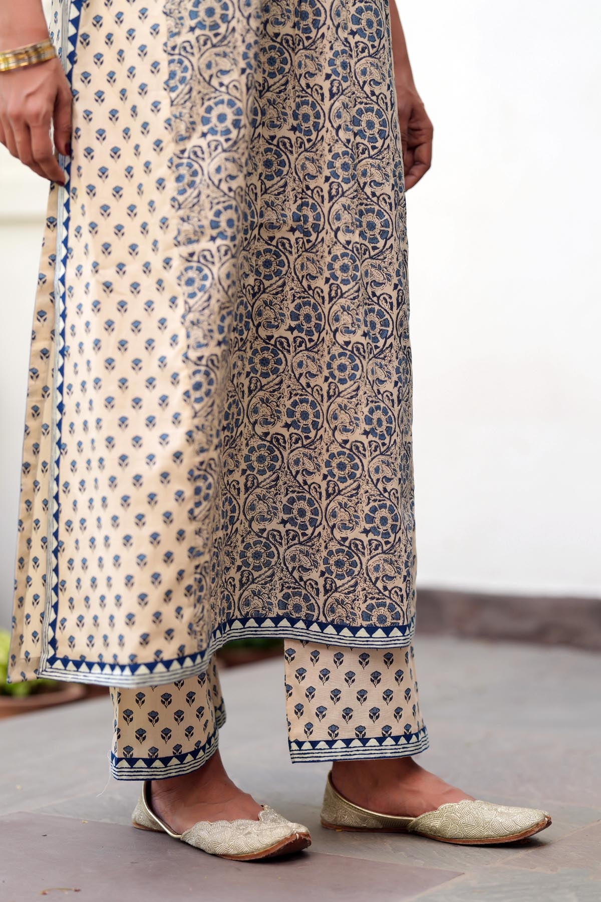 Beige & Blue Printed Cotton Pants