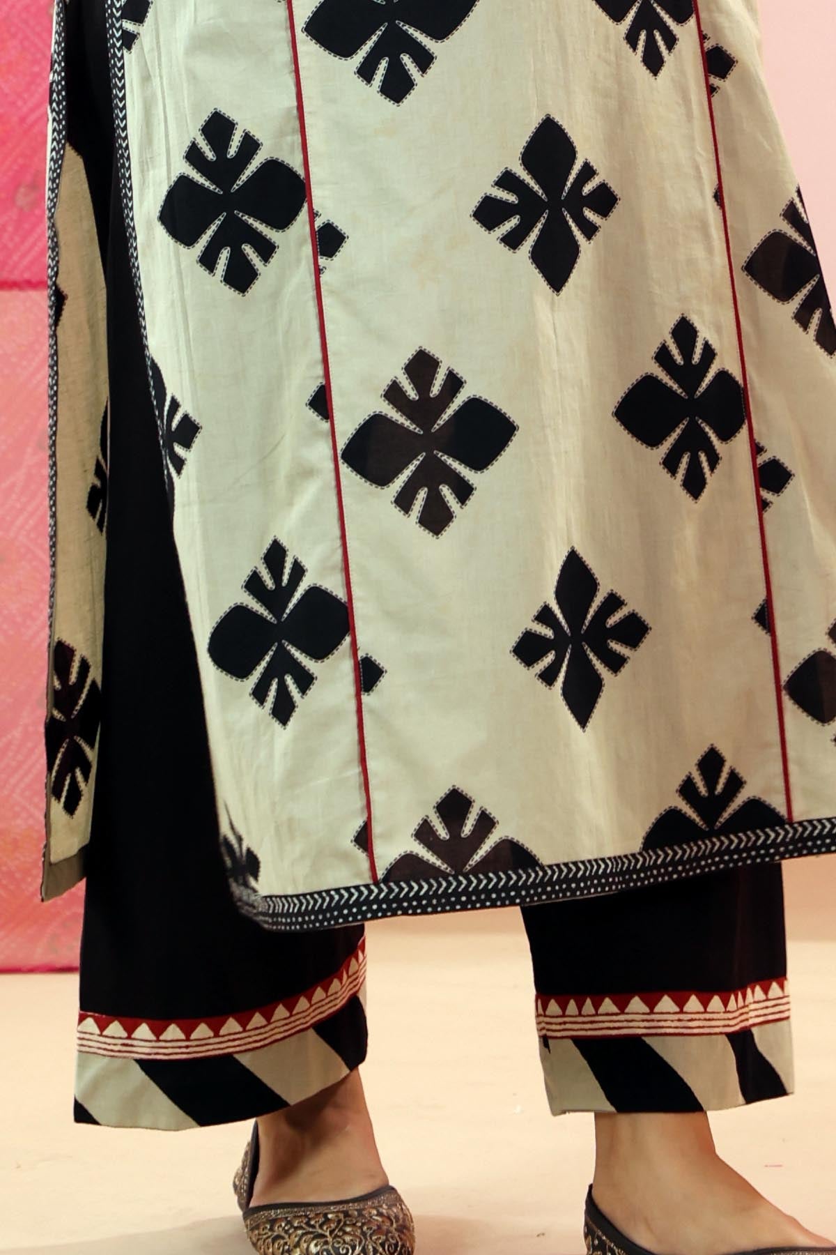 Black Cotton Straight Fit Pants with Striped Border