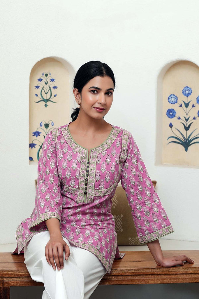 Light Purple Short Length Kurti In Handblock Cotton