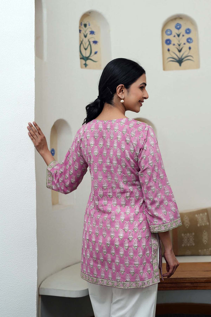 Light Purple Short Length Kurti In Handblock Cotton