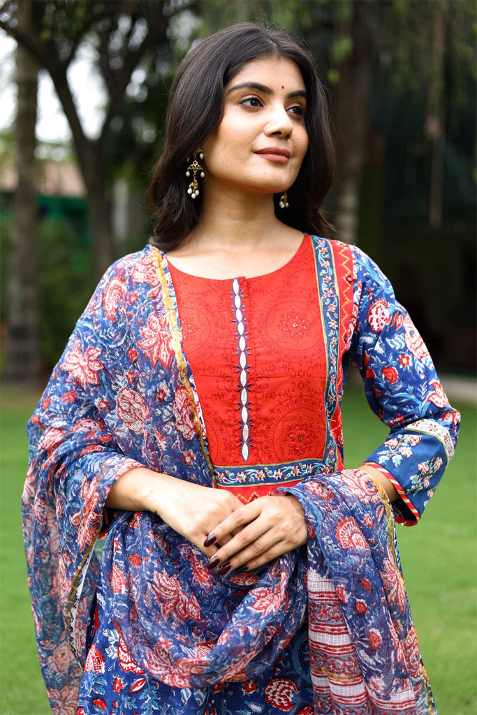 Hand block printed Kotadoriya Dupatta in sky blue color