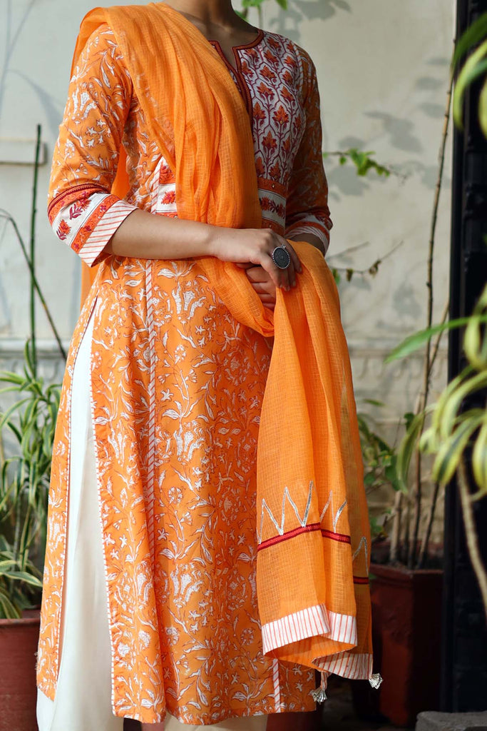 Kotadoriya Dupatta with gota work In Orange Color