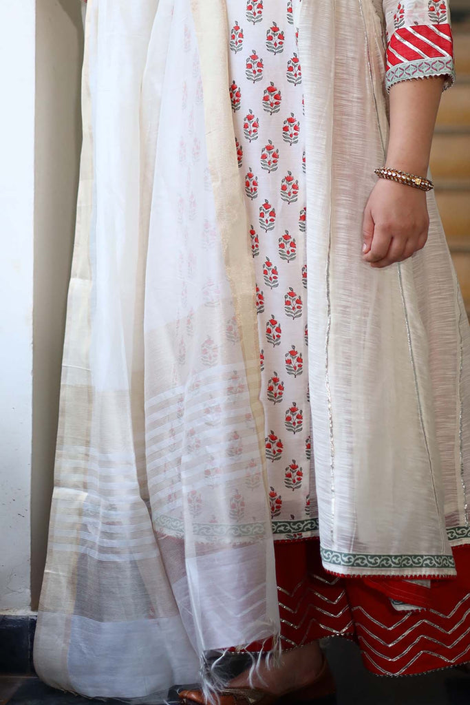 Cream Color Dupatta in chanderi fabric