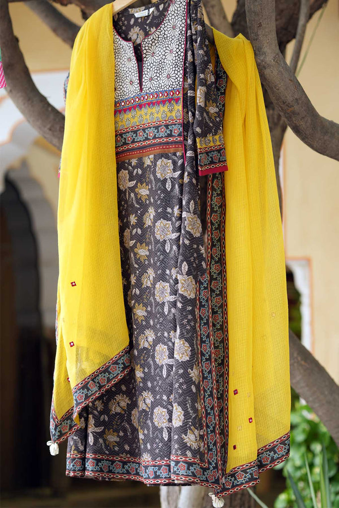 Mustard Yellow Kotadoriya Dupatta