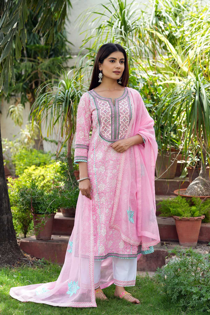 Pink Kotadoriya Dupatta With Applique Work