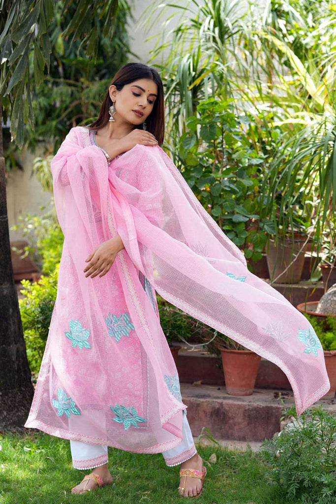 Pink Kotadoriya Dupatta With Applique Work