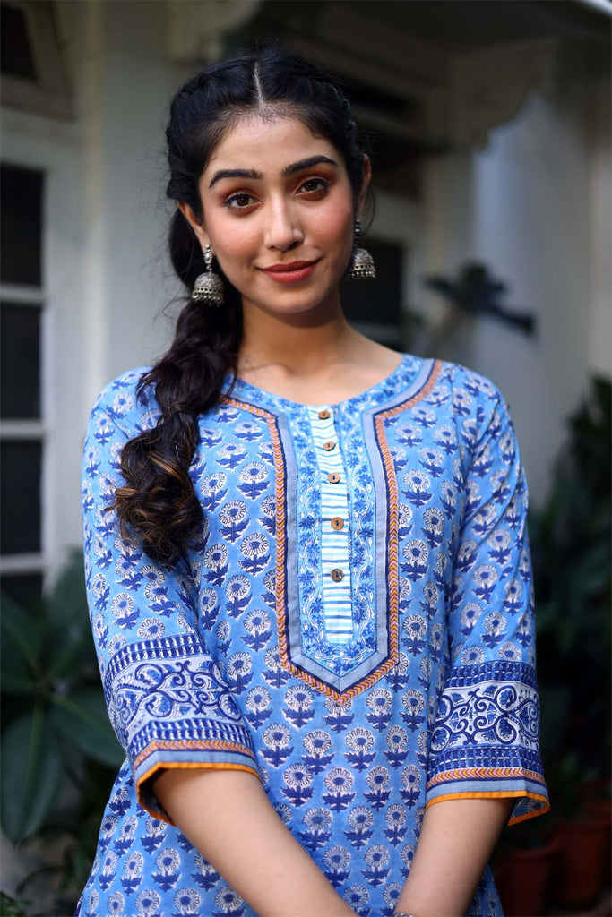 Blue Hand Block Print Kurta In Straight Fit Style