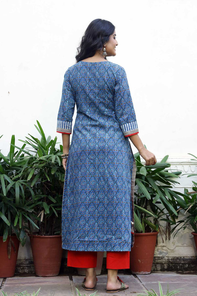 Straight fit kurta in Cotton Indigo blue Color