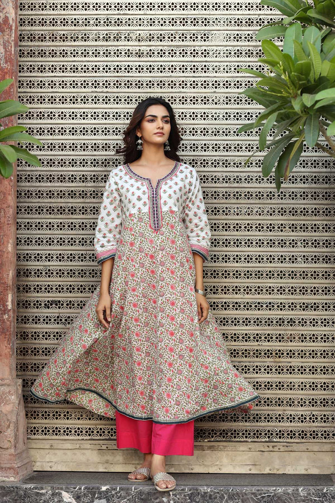 Long Length Kalidaar Kurta In Off-White Floral Print