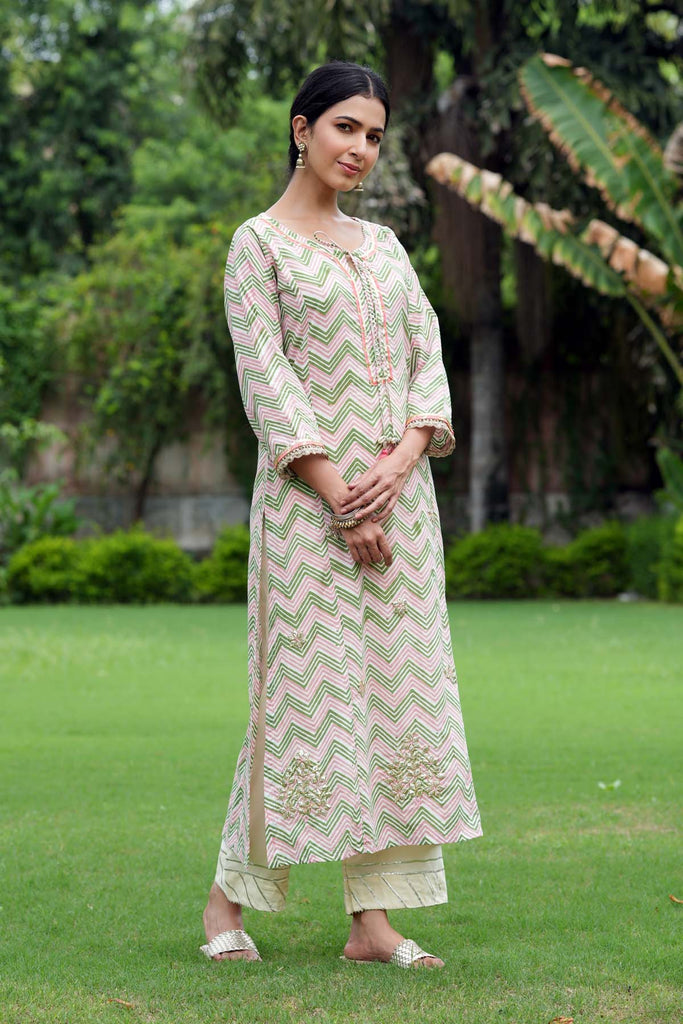 Cream Base Leheriya Style Kurta In Hand Block Cotton