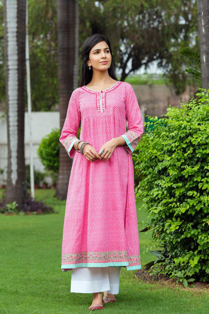 Long Length A-Line Kalidaar Kurta In Pink Bandhej