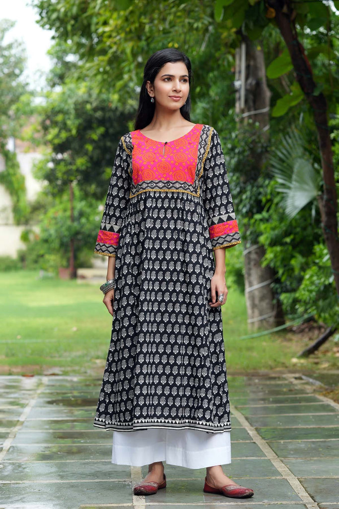 Black A-Line Kurta In Cotton Fabric