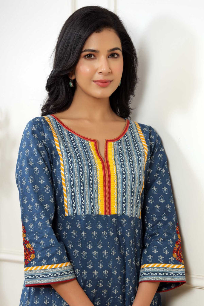 Kalidaar Kurta In Dark Blue Cotton Fabric