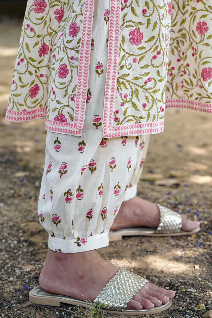 Kalidaar Kurta/Pant Set in Cream Color