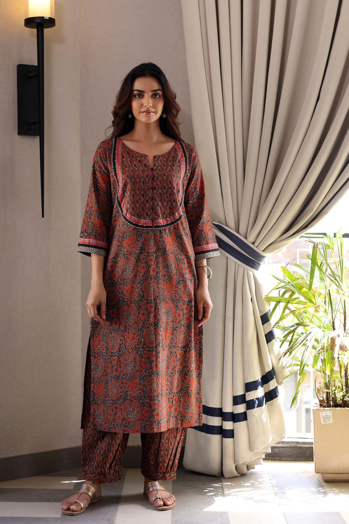 Straight Fit Kurta/Pant Set in Brown Ajrakh Print