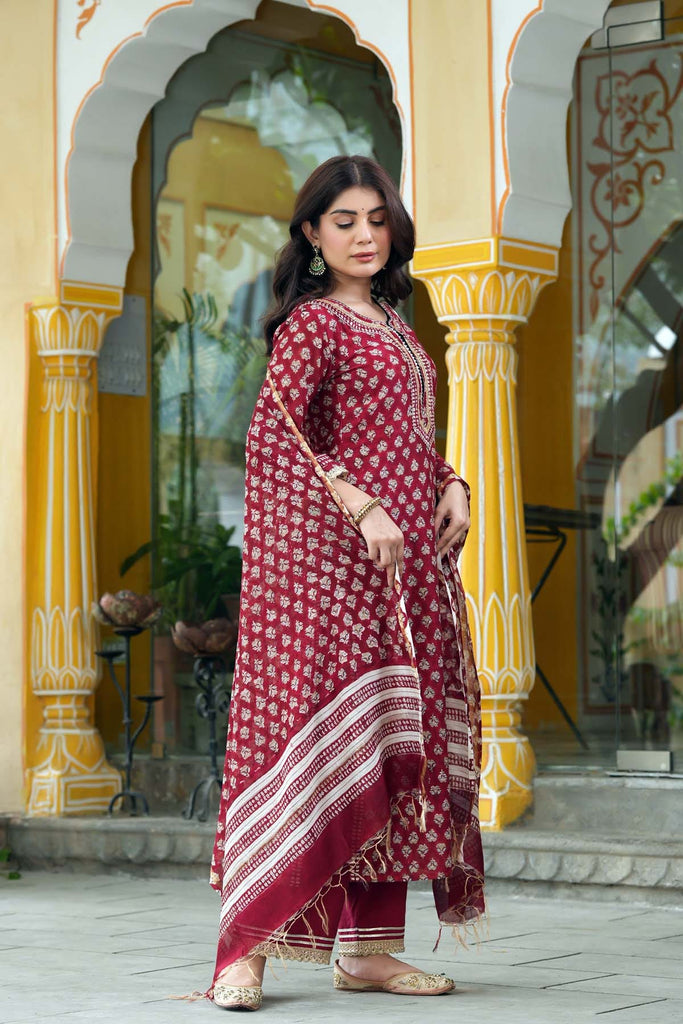 Straight Fit Chanderi Kurta/Dupatta Set In Maroon Color